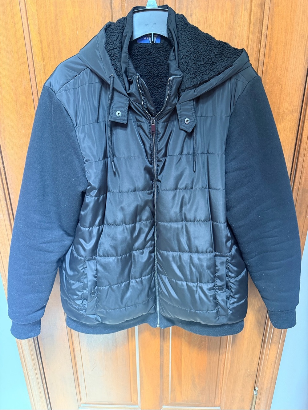 Apt. 9 Women’s Black Quilted Hooded Puffer Jacket